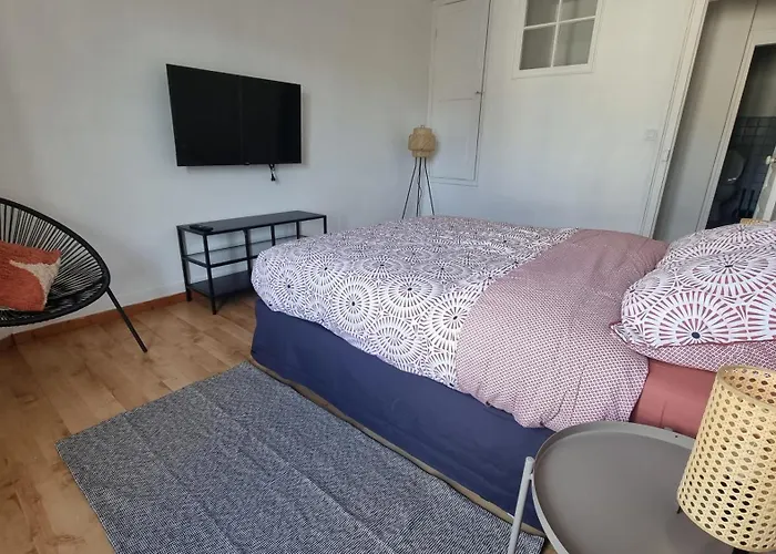 Maison Spacieuse A 35' Paris - 20' Versailles
